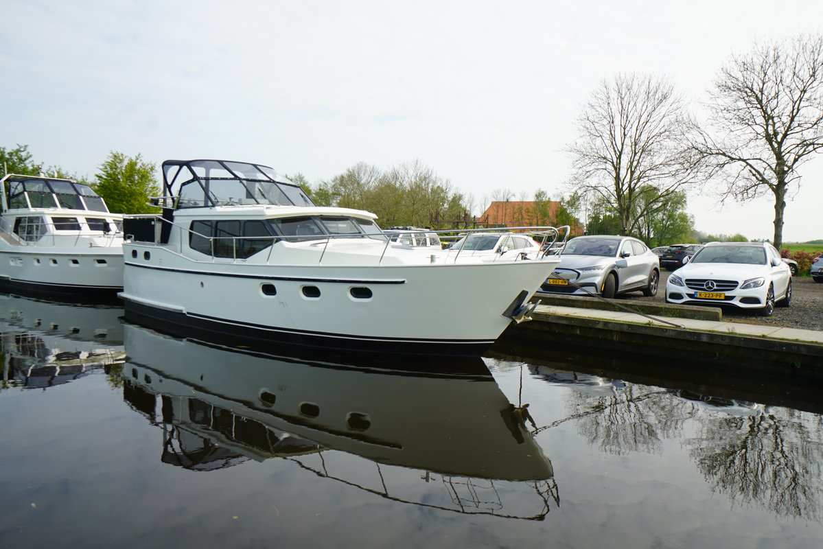 motoryacht mieten friesland